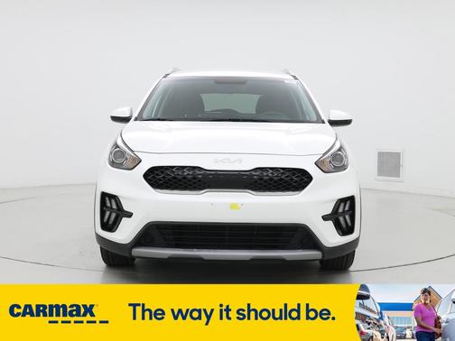 2022 Kia Niro LX