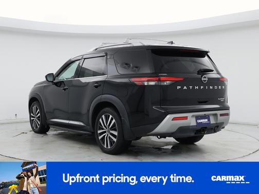 2022 Nissan Pathfinder Platinum