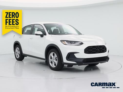 White 2023 Honda HR-V LX