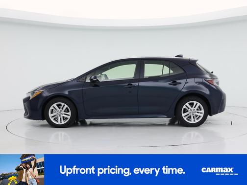 Blue 2022 Toyota Corolla Hatchback SE