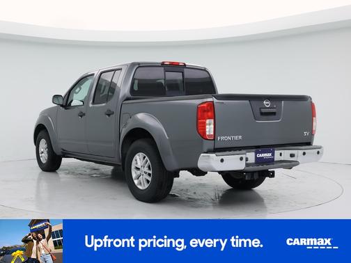 Gray 2016 Nissan Frontier SV