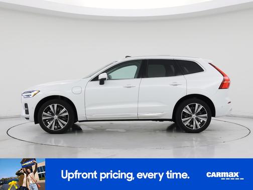 2023 Volvo XC60 Recharge Plug-In Hybrid T8 Plus Bright Theme