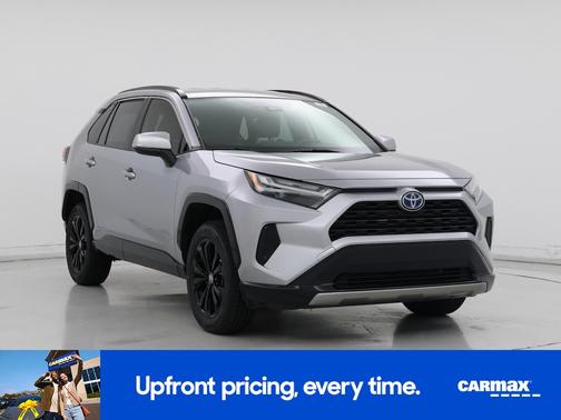 2022 Toyota RAV4 Hybrid SE