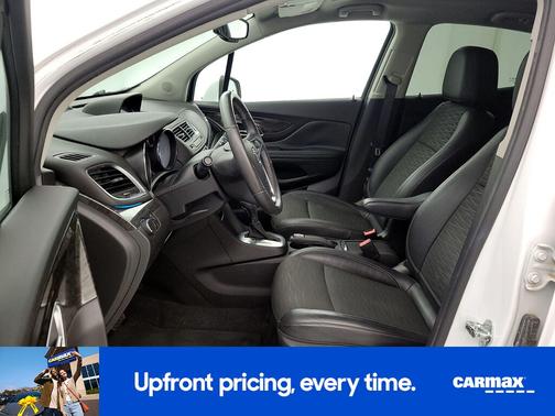 White 2016 Buick Encore