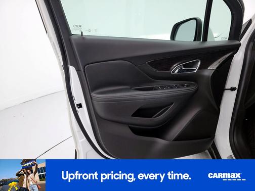 White 2016 Buick Encore