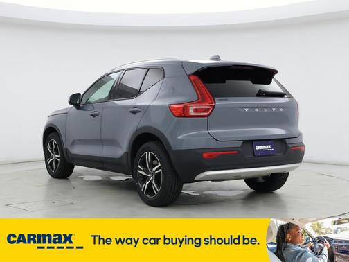 2023 Volvo XC40 B4 Core