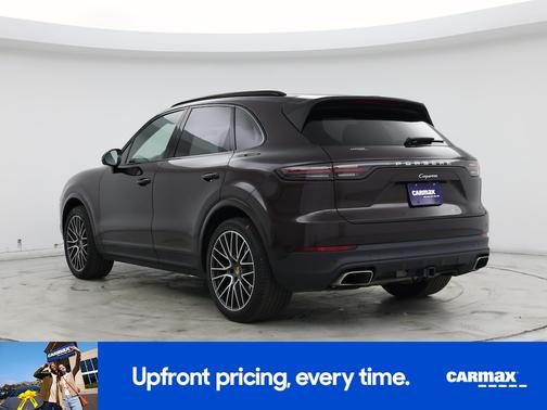 2023 Porsche Cayenne 