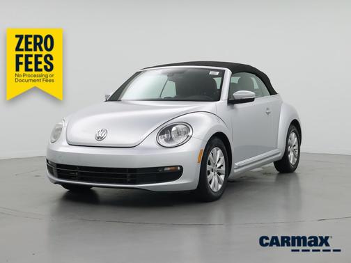 Silver 2016 Volkswagen Beetle SE