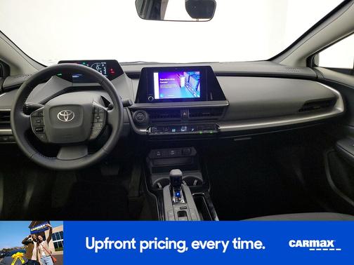 2025 Toyota Prius LE