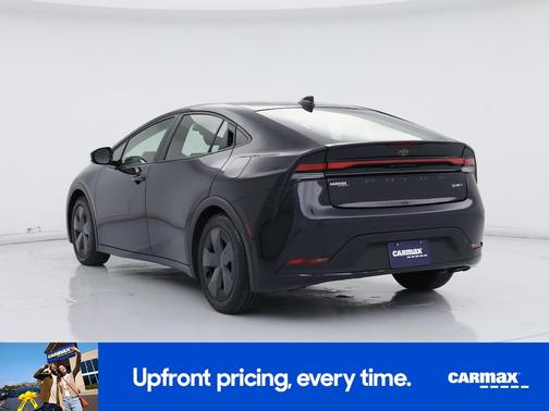 2025 Toyota Prius LE