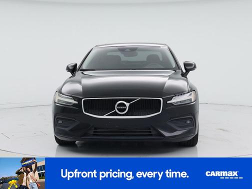 Black 2021 Volvo S60 T5 Momentum