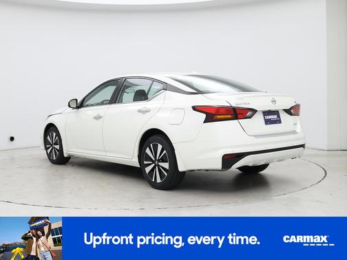 2022 Nissan Altima SV