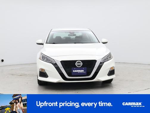 2022 Nissan Altima SV