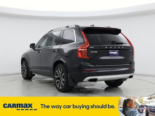 2016 Volvo XC90 T6 Momentum