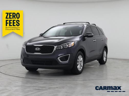 Gray 2018 Kia Sorento LX