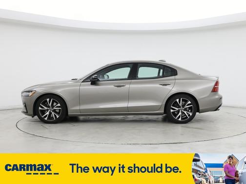 2019 Volvo S60 T6 R-Design