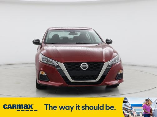 2020 Nissan Altima SR