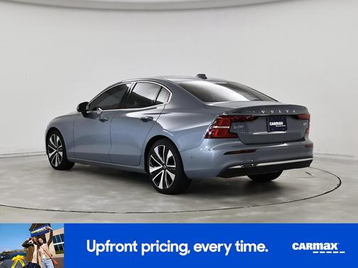 2023 Volvo S60 B5 Ultimate Bright Theme