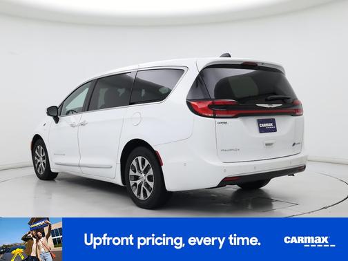 2023 Chrysler Pacifica Hybrid Pinnacle