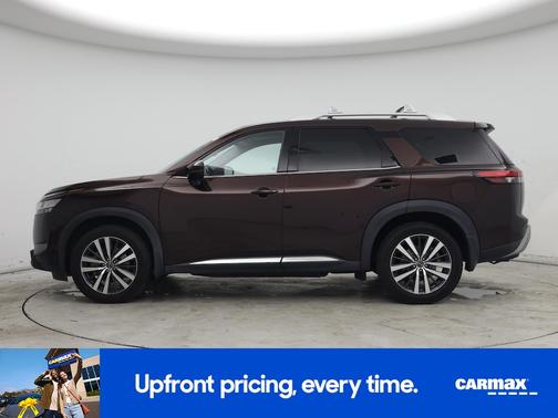 2022 Nissan Pathfinder Platinum