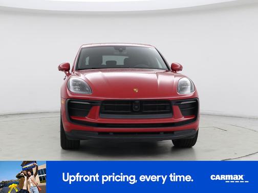 2023 Porsche Macan Base (PDK)