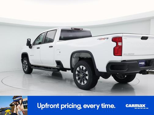White 2021 Chevrolet Silverado 2500 Custom