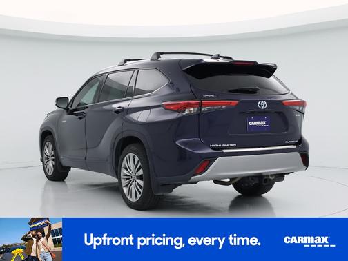 Blue 2020 Toyota Highlander Hybrid Platinum