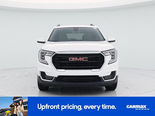 White 2022 GMC Terrain SLE