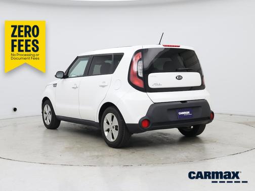 White 2015 Kia Soul