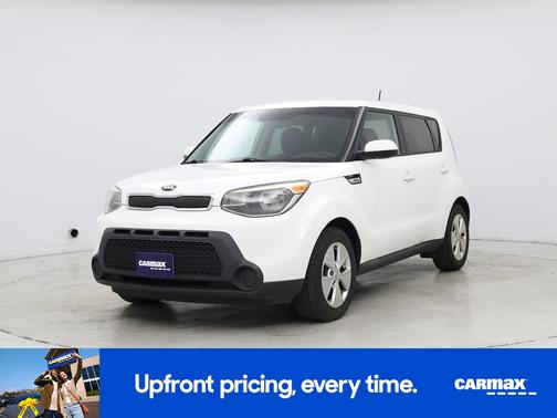 White 2015 Kia Soul