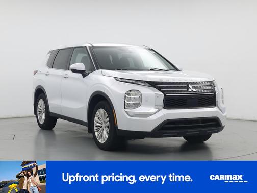 2022 Mitsubishi Outlander ES