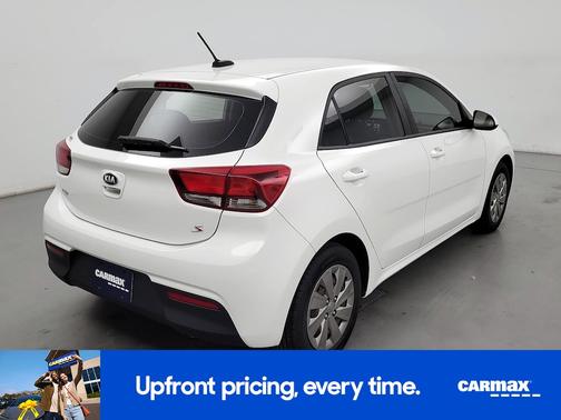White 2019 Kia Rio S