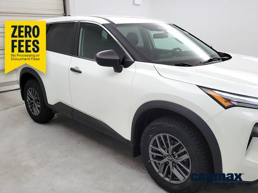 White 2023 Nissan Rogue S