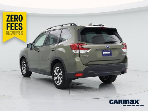 Green 2023 Subaru Forester Premium