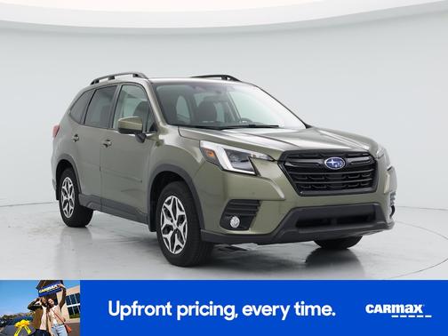 Green 2023 Subaru Forester Premium