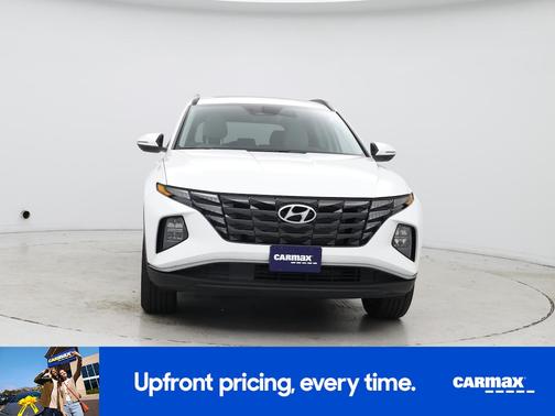 White 2024 Hyundai TUCSON SEL