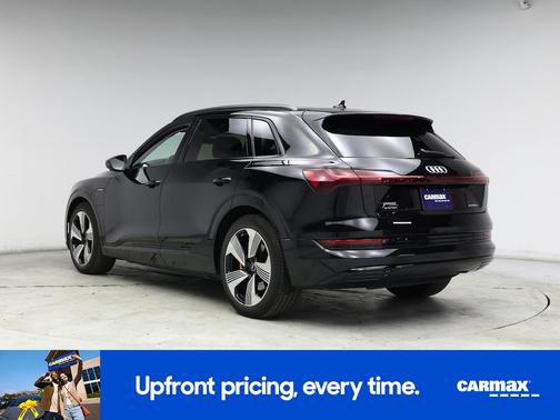 2023 Audi e-tron Premium Plus