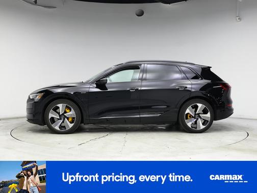 2023 Audi e-tron Premium Plus