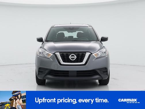 Gray 2020 Nissan Kicks S