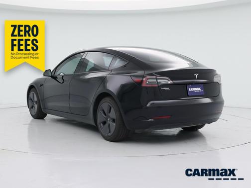 Black 2022 Tesla Model 3