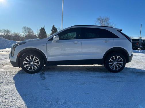 2023 Cadillac XT4 Sport