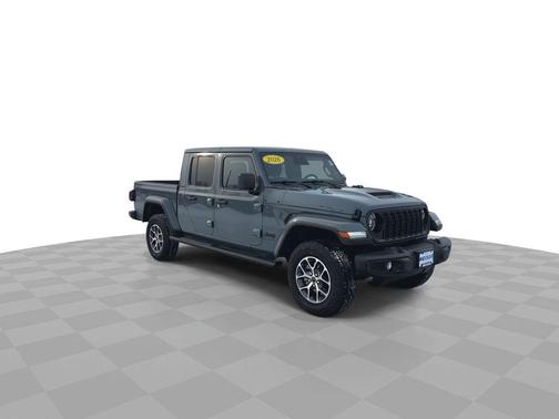 Anvil Clearcoat 2026 Jeep Gladiator Sport S