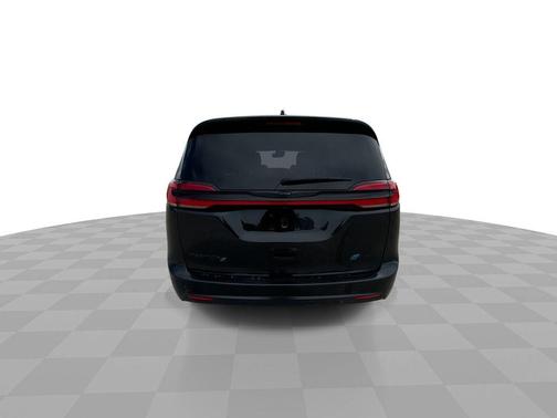 Brilliant Black Crystal Pearlcoat 2024 Chrysler Pacifica Hybrid S Appearance Pkg
