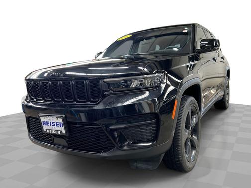 2022 Jeep Grand Cherokee Altitude