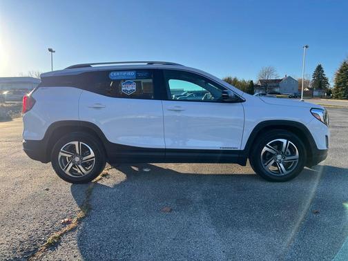 2021 GMC Terrain SLT
