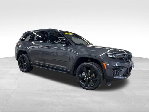 2025 Jeep Grand Cherokee Altitude