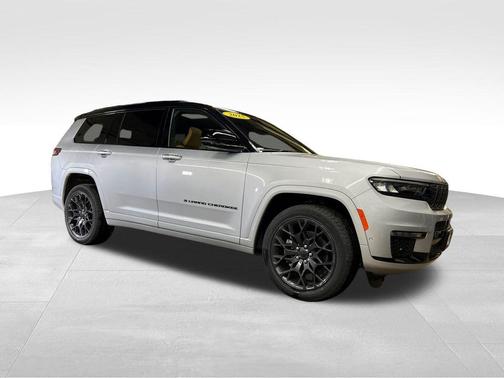 2025 Jeep Grand Cherokee L Summit Reserve