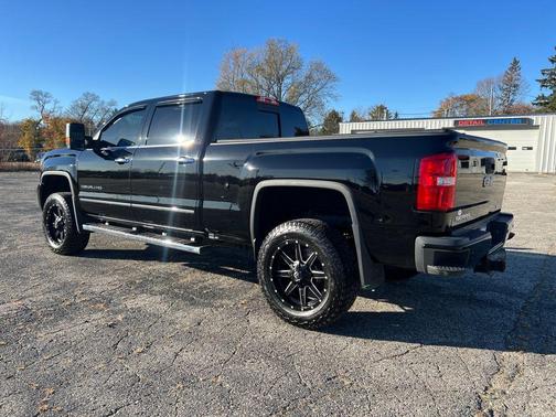 2017 GMC Sierra 2500 Denali