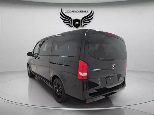 2021 Mercedes-Benz Metris Base