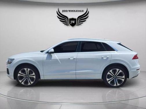 2020 Audi Q8 55 Premium Plus